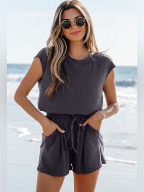 Bucketlist Sleeveless Charcoal Knit Top - Casual Women’s Romper Large